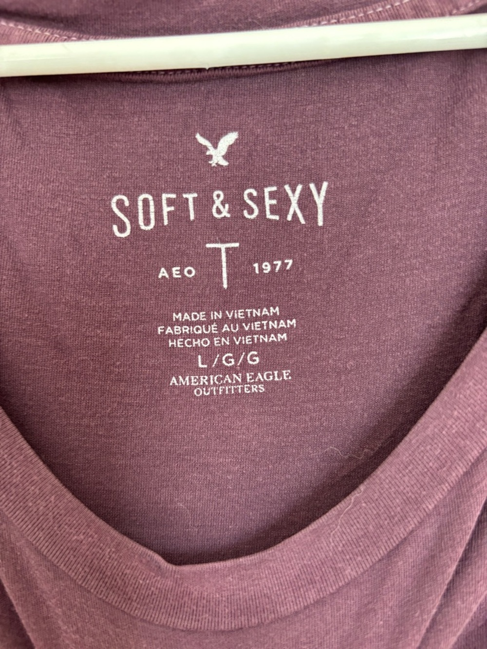 American Eagle Outfitters Long Sleeve Tee in Plum - Picture 2 of 3